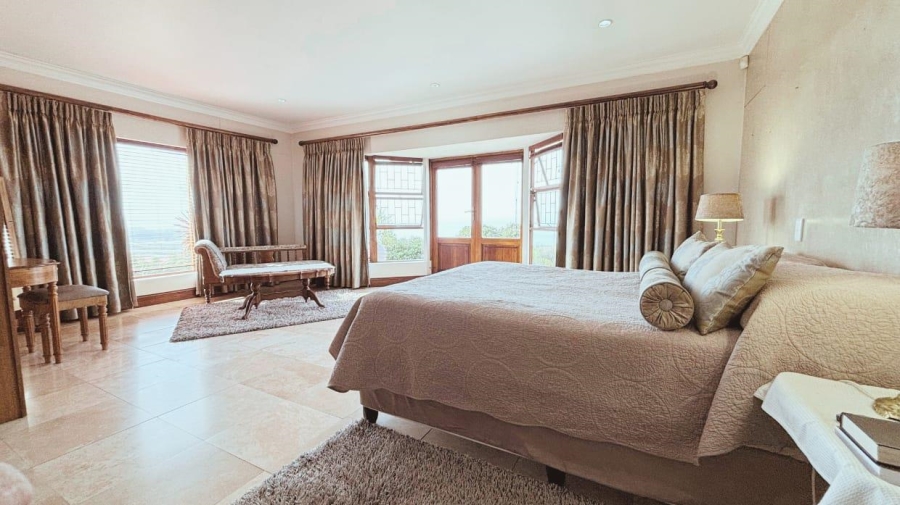 4 Bedroom Property for Sale in Grootbrakhoogte Western Cape